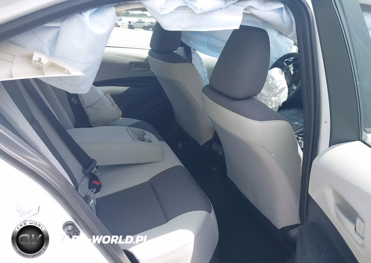 2026 Toyota Corolla Le VIN:5YFB4MDE4TP434653 - 8