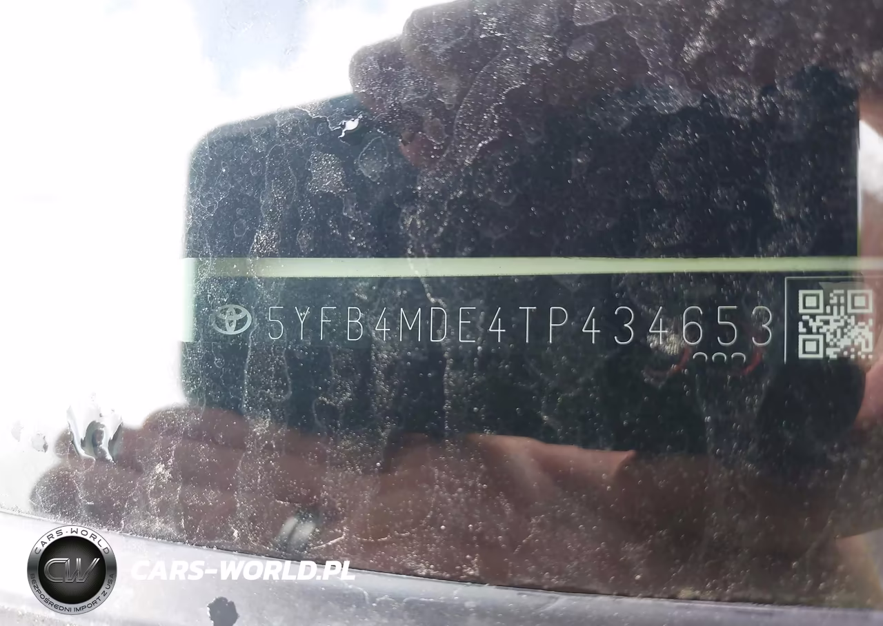 2026 Toyota Corolla Le VIN:5YFB4MDE4TP434653 - 9
