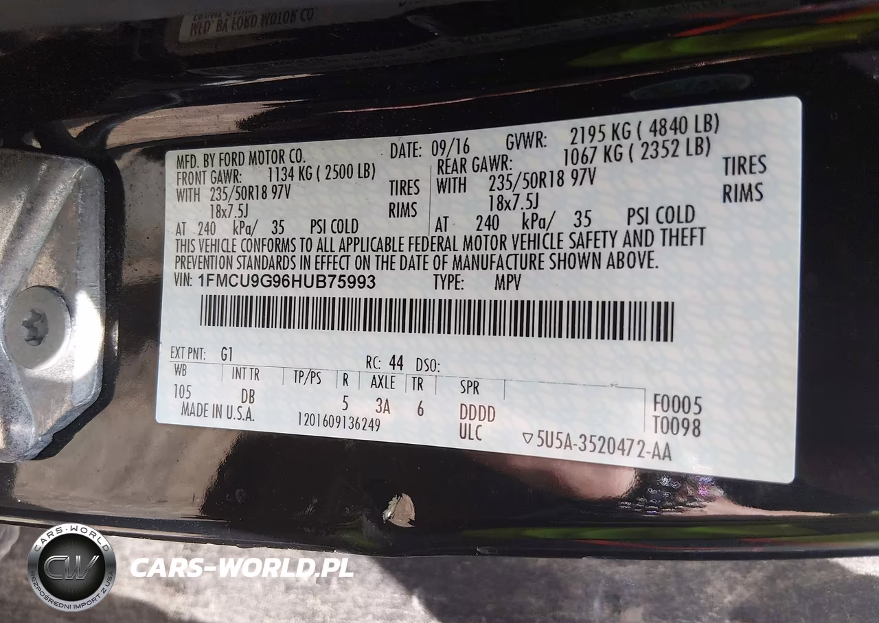2017 Ford Escape Se VIN:1FMCU9G96HUB75993 - 9