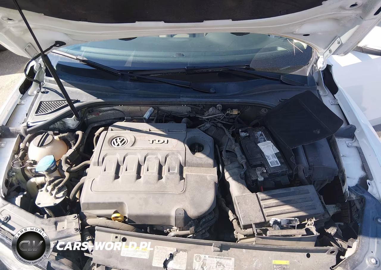 2015 Volkswagen Passat 2.0L Tdi Se VIN:1VWBV7A33FC093967 - 10
