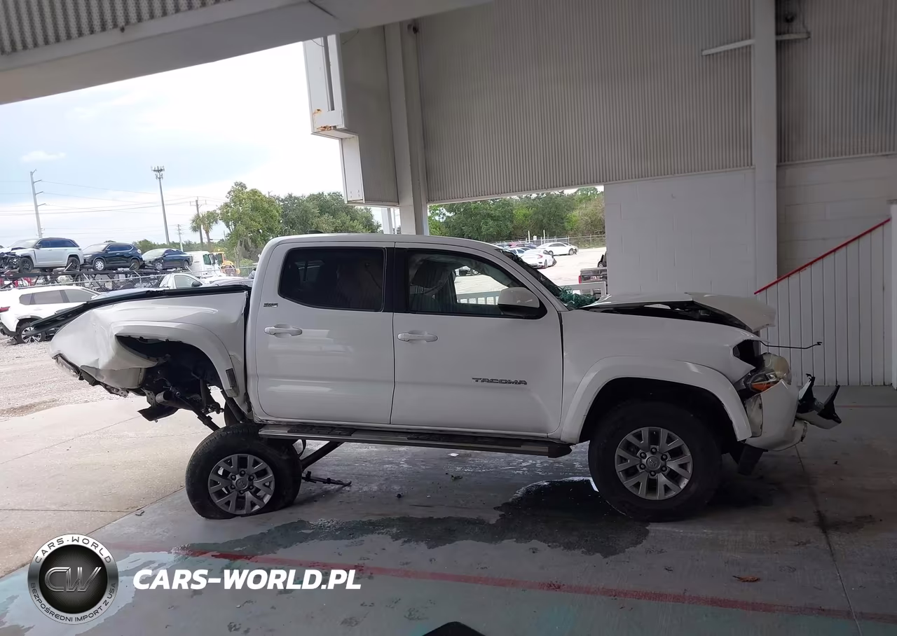 2018 Toyota Tacoma Sr5 V6 VIN:5TFAZ5CN4JX066073 - 13