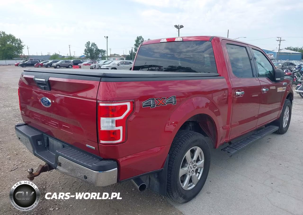 2018 Ford F-150 Xlt VIN:1FTEW1EG2JFE21765 - 4