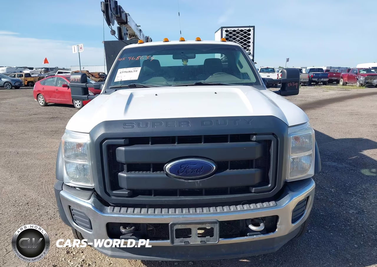 2012 Ford F-550 Chassis Xl VIN:1FDUF5HT4CEB09043 - 12
