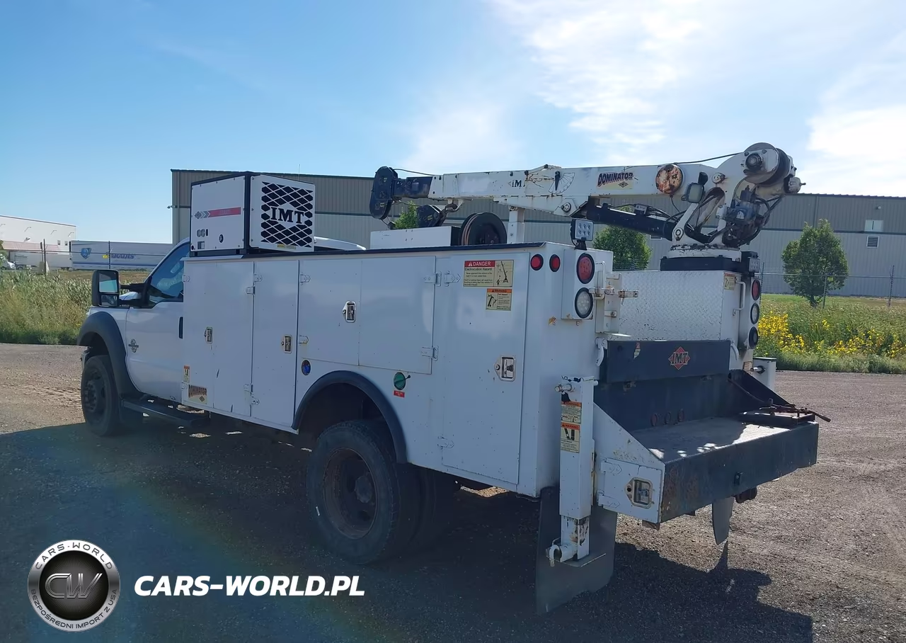 2012 Ford F-550 Chassis Xl VIN:1FDUF5HT4CEB09043 - 3