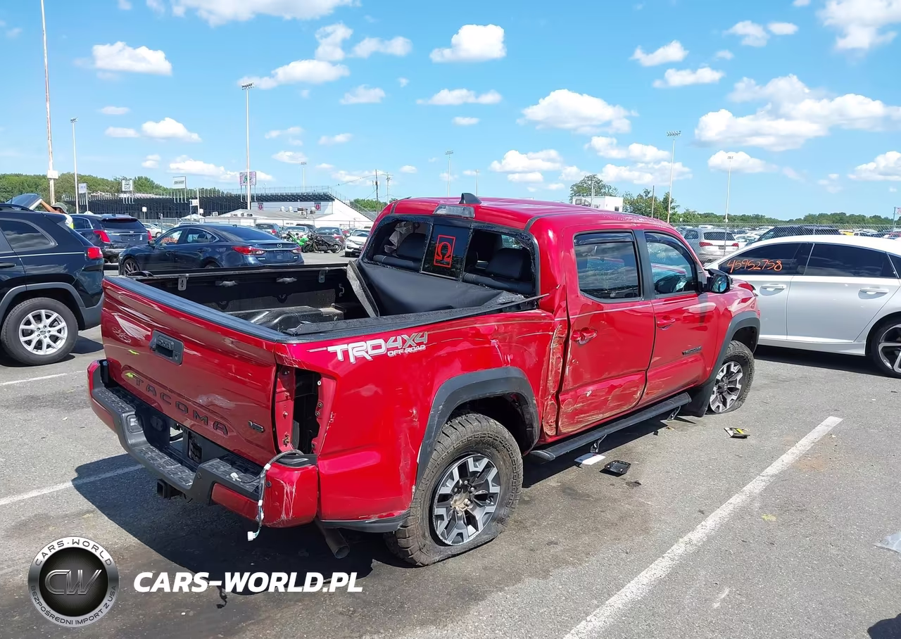 2021 Toyota Tacoma Trd Off-Road VIN:3TYCZ5AN7MT031635 - 4