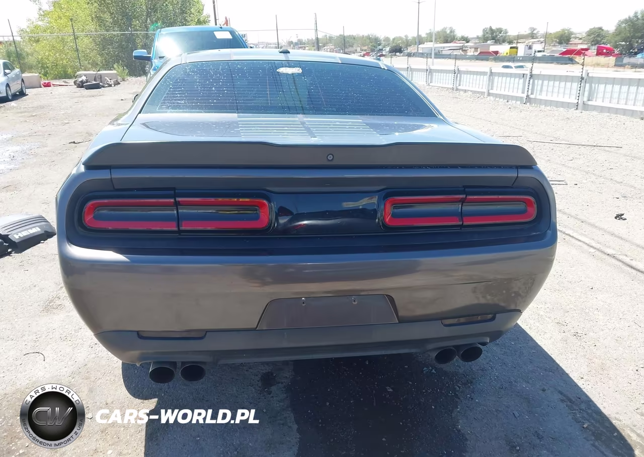 2016 Dodge Challenger R-T VIN:2C3CDZBT9GH210281 - 17