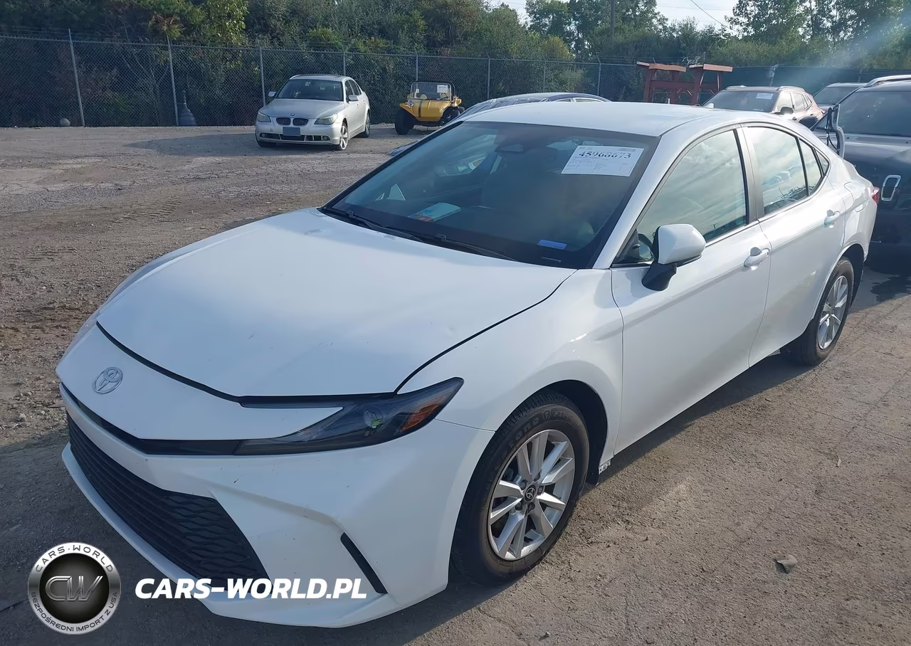 2025 Toyota Camry Le VIN:4T1DAACK5SU633022 - 2