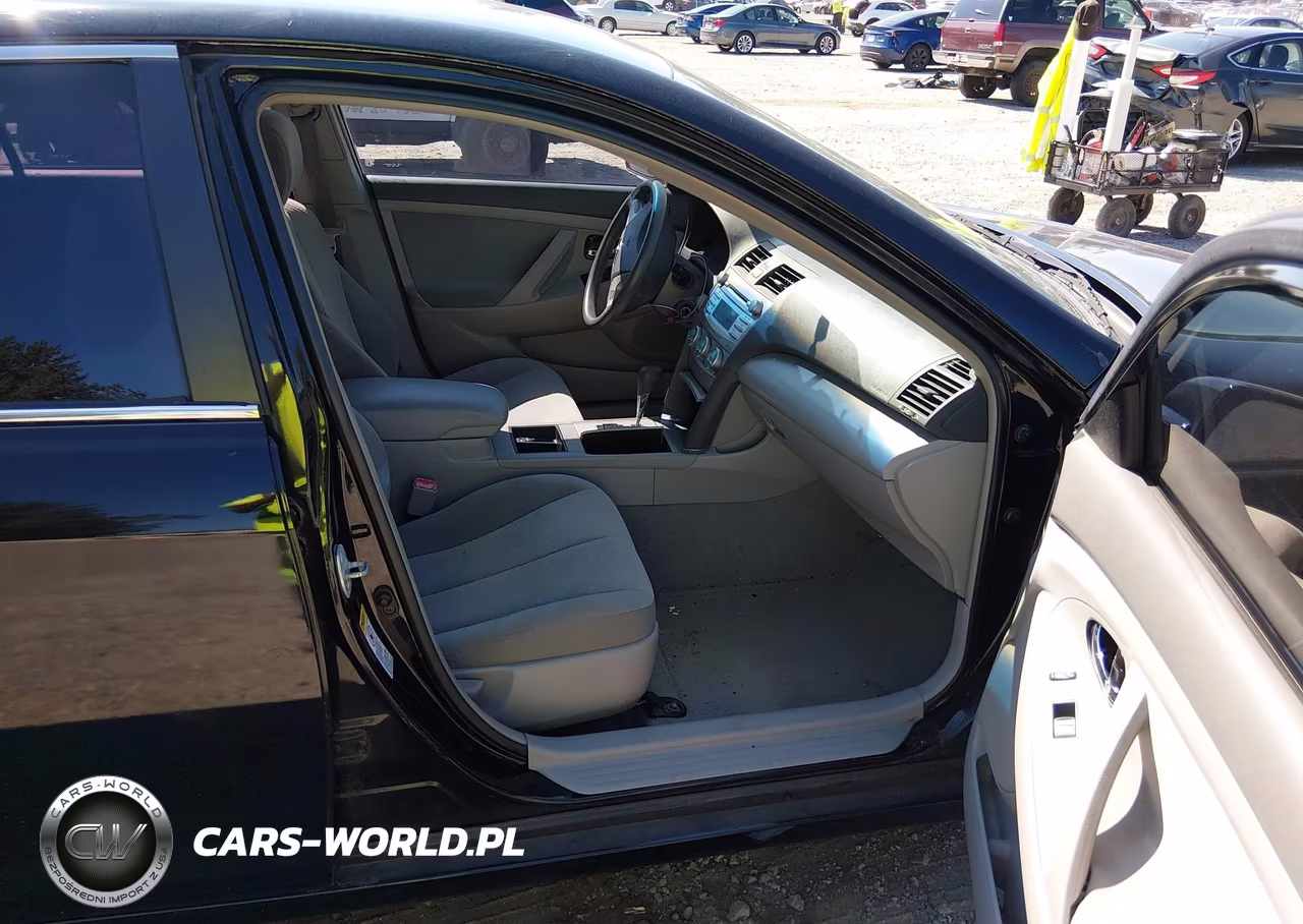 2008 Toyota Camry VIN:4T1BE46K28U740403 - 5