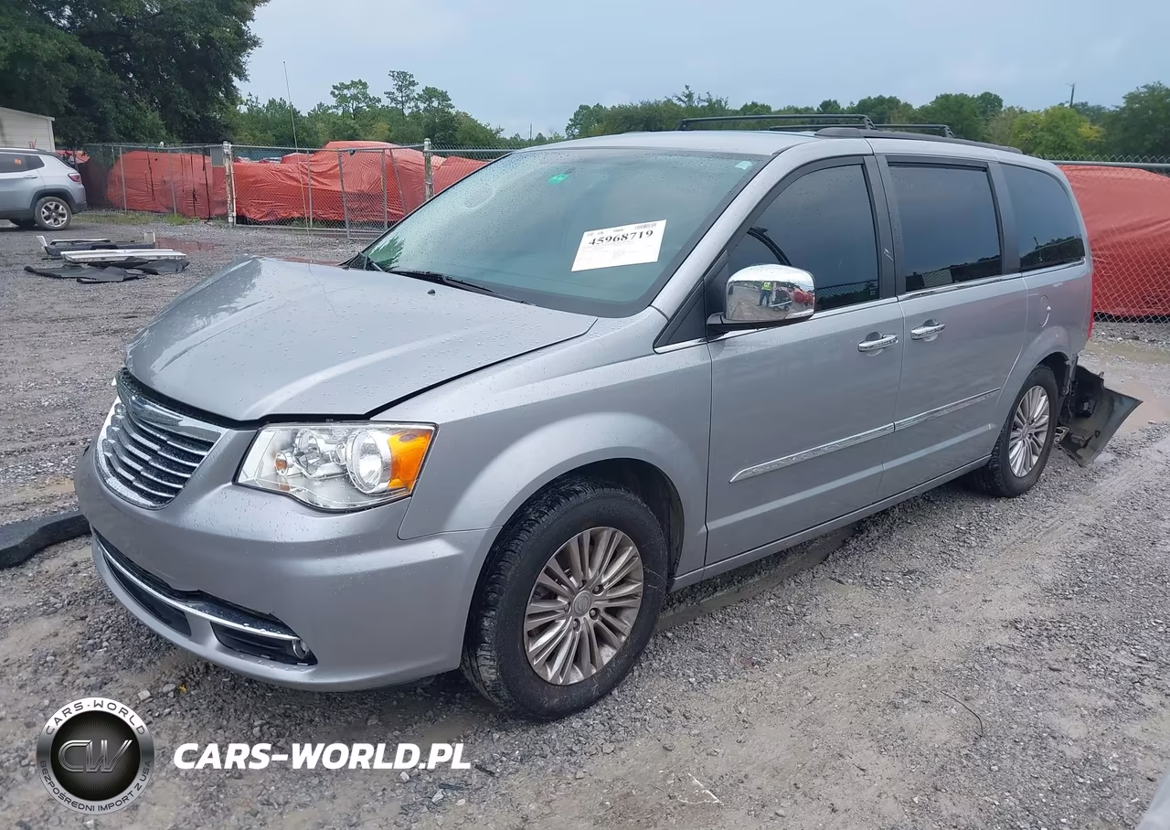 2015 Chrysler Town & Country Touring-L VIN:2C4RC1CG4FR579103 - 2