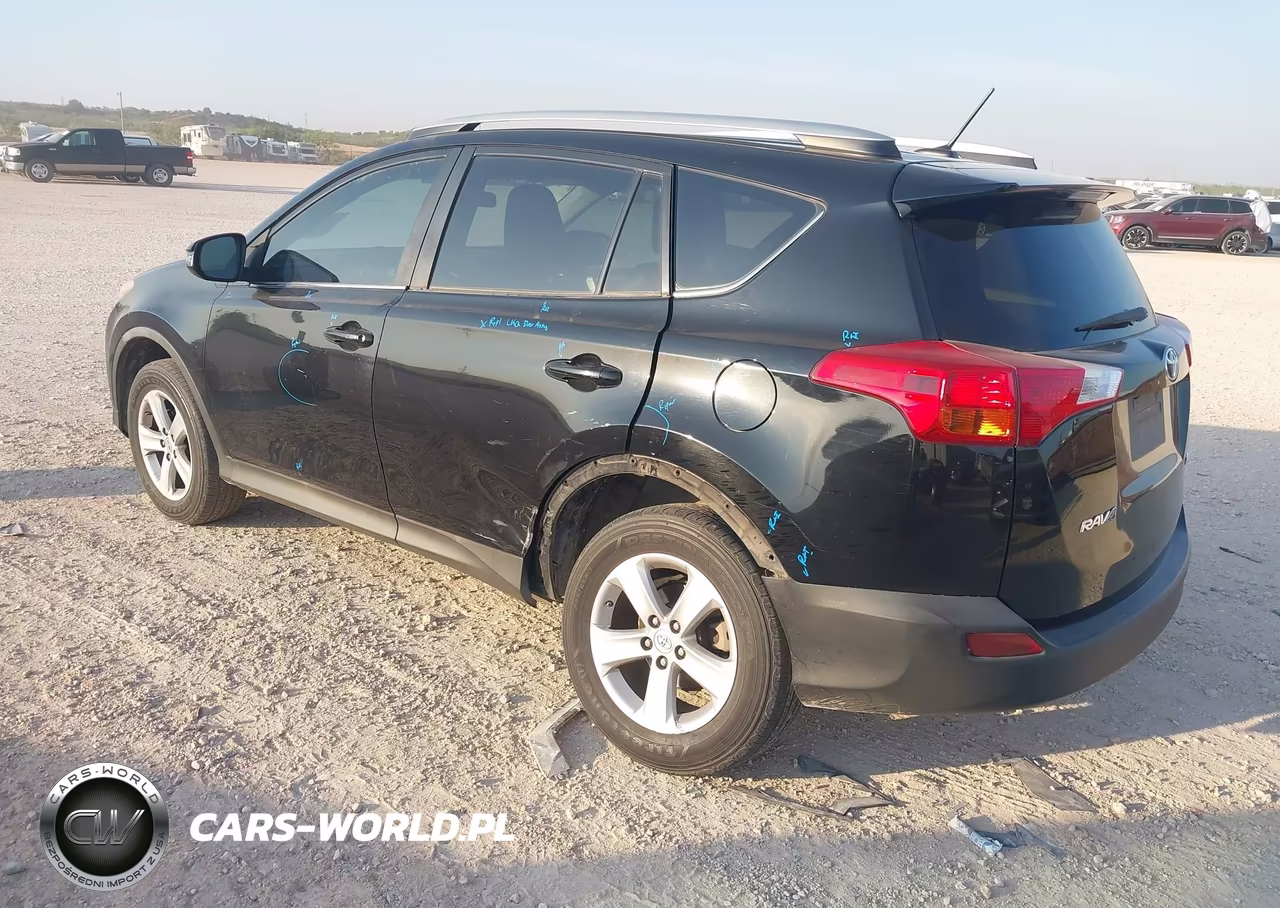2014 Toyota Rav4 Xle VIN:2T3WFREV9EW077647 - 3
