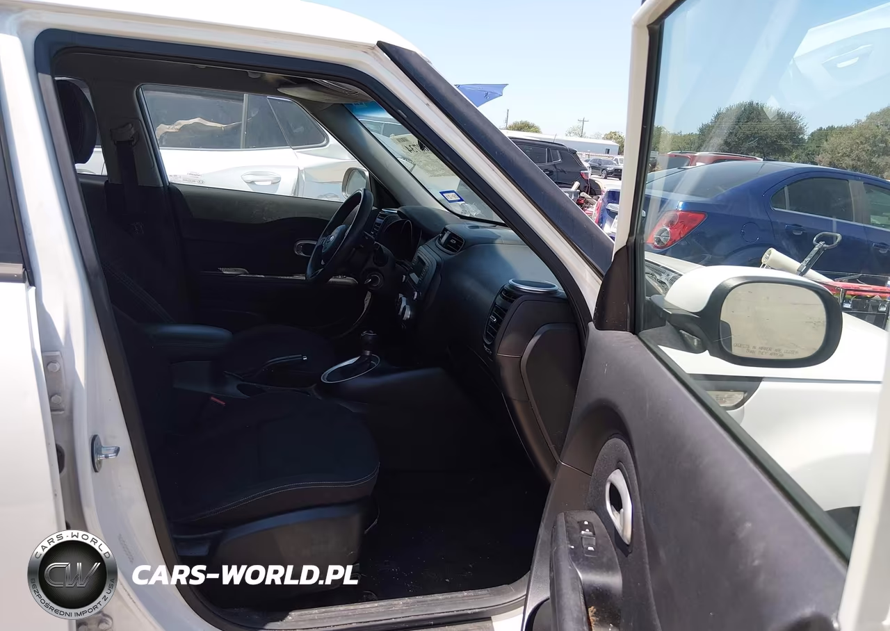 2014 Kia Soul VIN:KNDJN2A24E7030182 - 5
