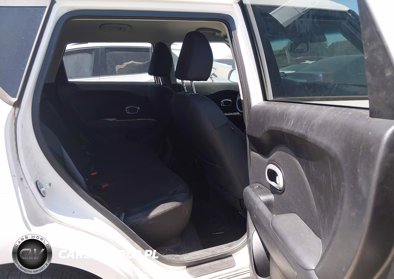 2014 Kia Soul VIN:KNDJN2A24E7030182 - 8
