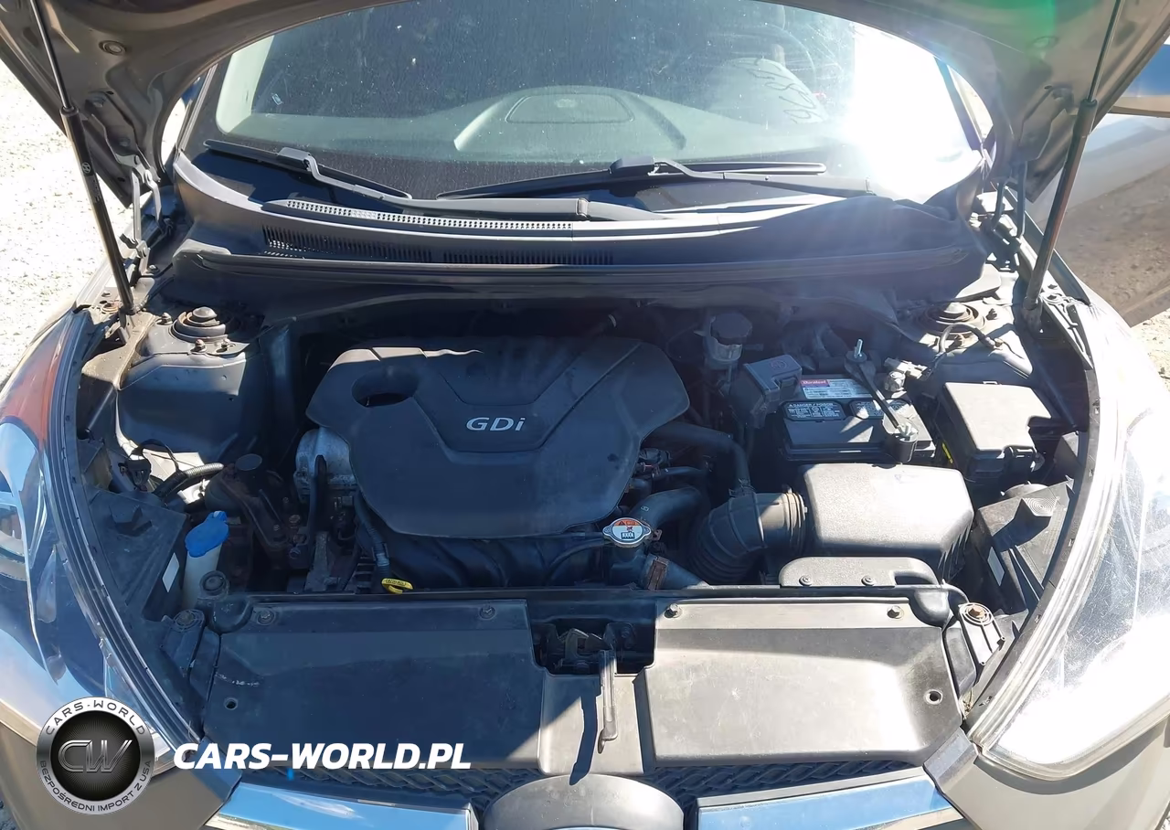 2017 Hyundai Veloster VIN:KMHTC6AD8HU305948 - 10
