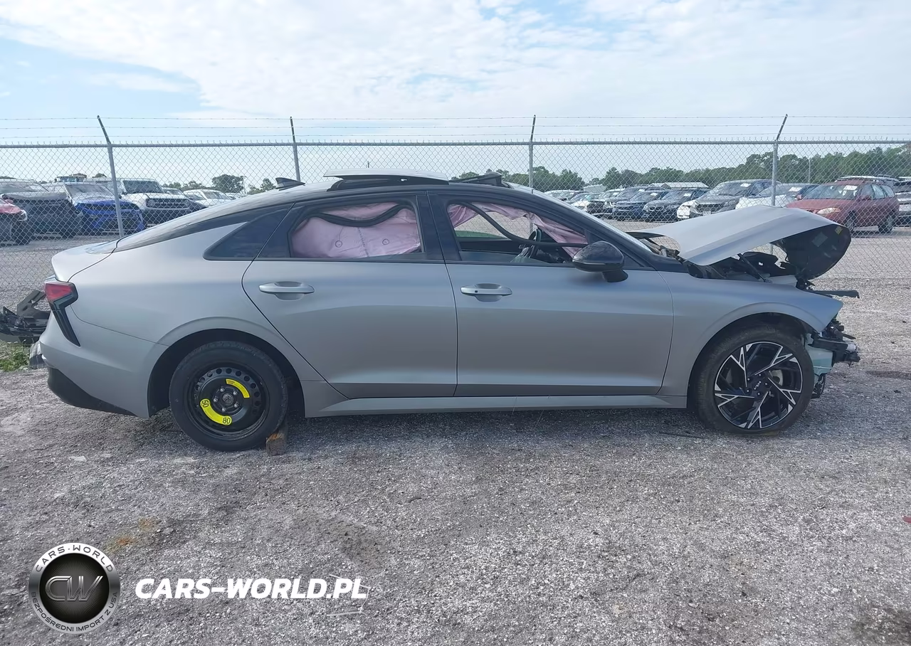 2025 Kia K5 Gt-Line VIN:KNAG64J75S5329148 - 13
