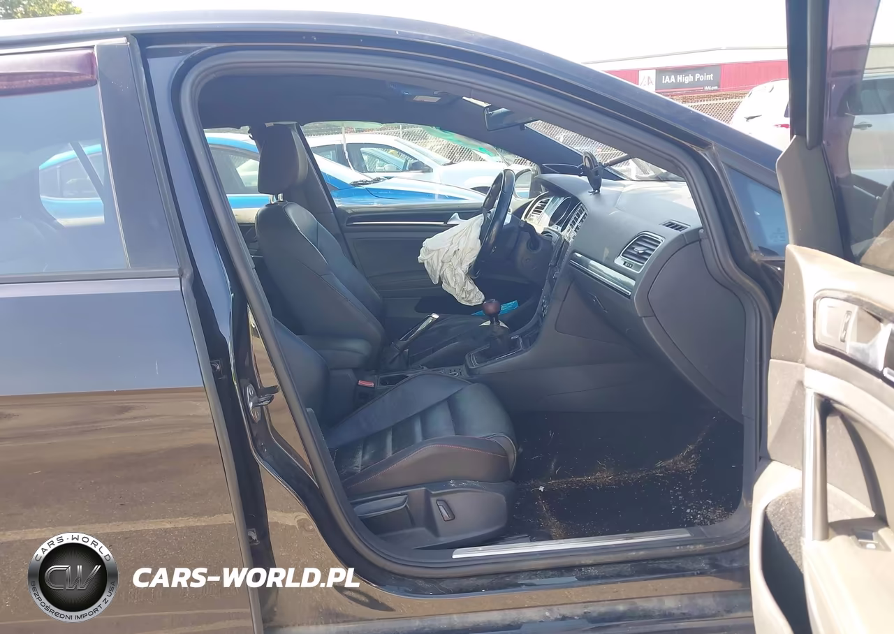 2015 Volkswagen Golf Gti 2.0T Se 4-Door VIN:3VW5T7AU0FM001644 - 5