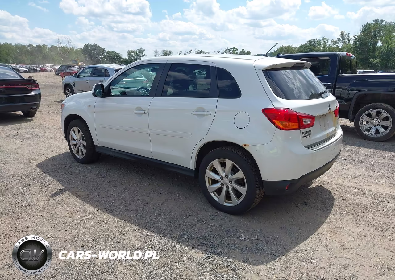 2015 Mitsubishi Outlander Sport Es VIN:4A4AR3AW1FE025217 - 3