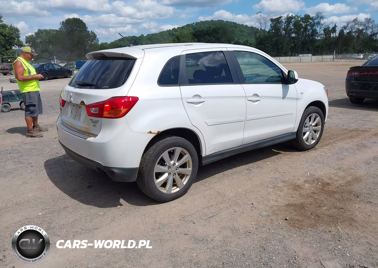2015 Mitsubishi Outlander Sport Es VIN:4A4AR3AW1FE025217 - 4