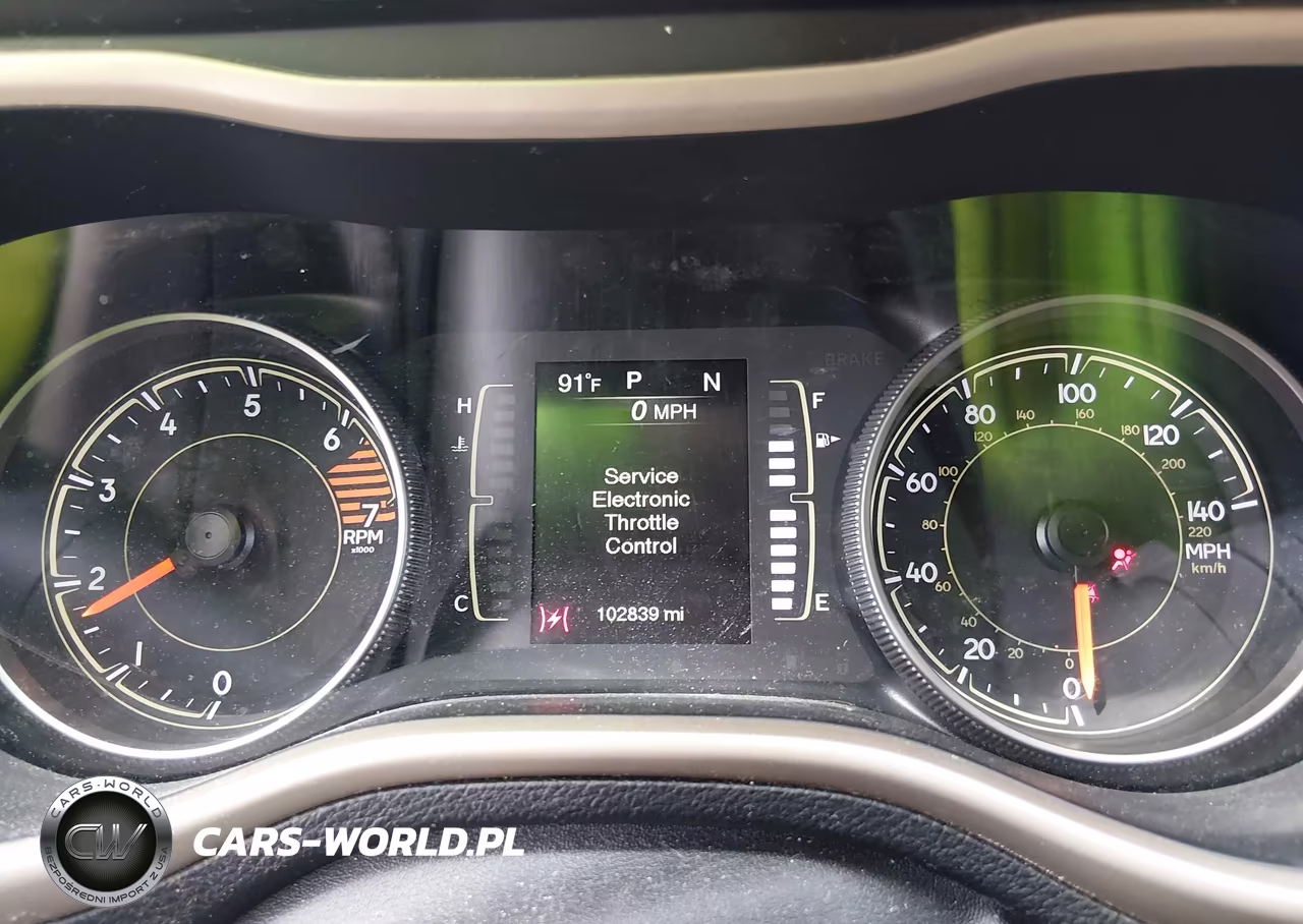 2018 Jeep Cherokee Latitude Fwd VIN:1C4PJLCB7JD596485 - 7
