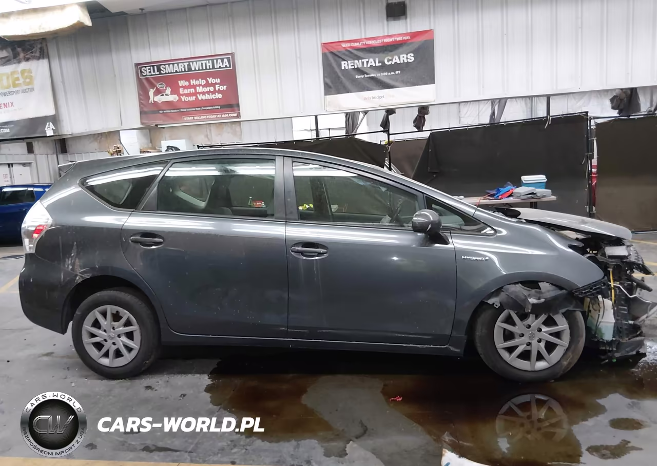 2012 Toyota Prius V Three VIN:JTDZN3EU1C3050642 - 12