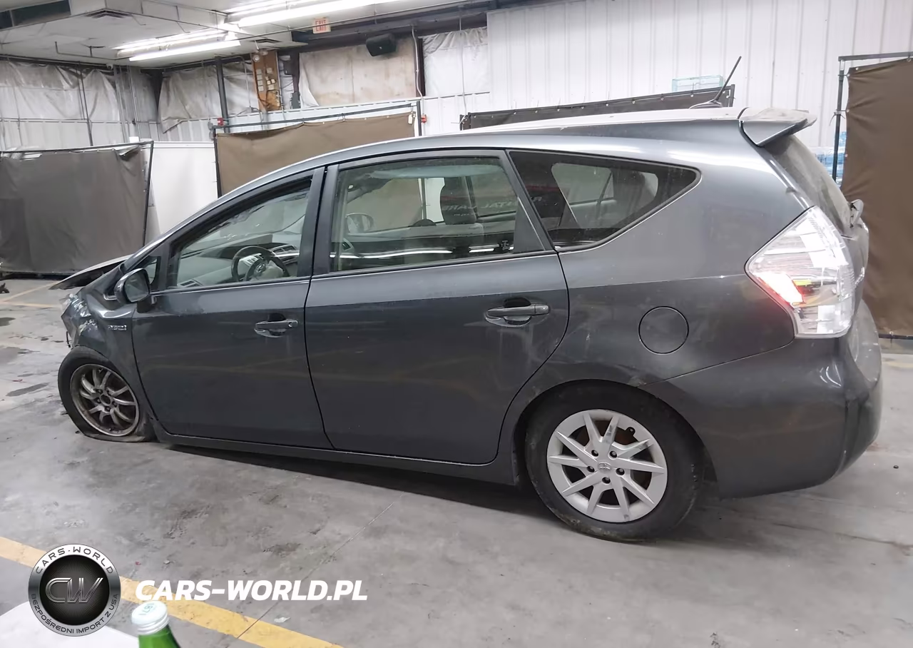 2012 Toyota Prius V Three VIN:JTDZN3EU1C3050642 - 13