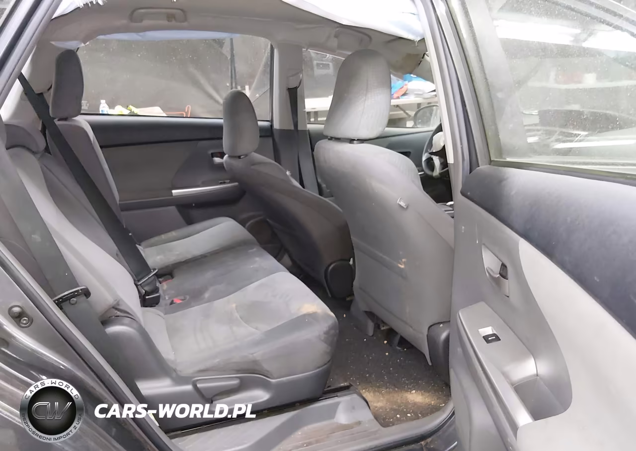 2012 Toyota Prius V Three VIN:JTDZN3EU1C3050642 - 8