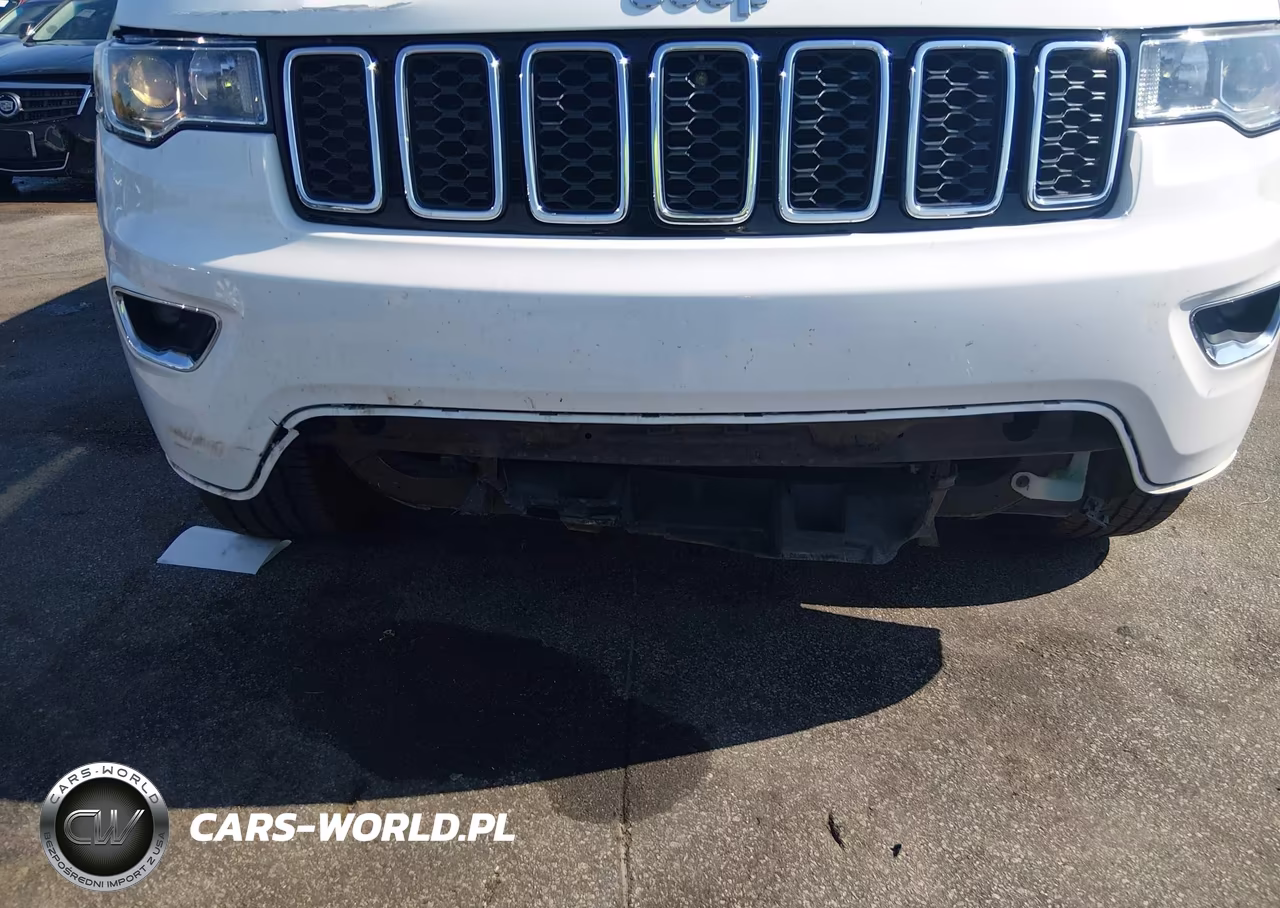 2018 Jeep Grand Cherokee Laredo E 4X2 VIN:1C4RJEAG6JC513587 - 6