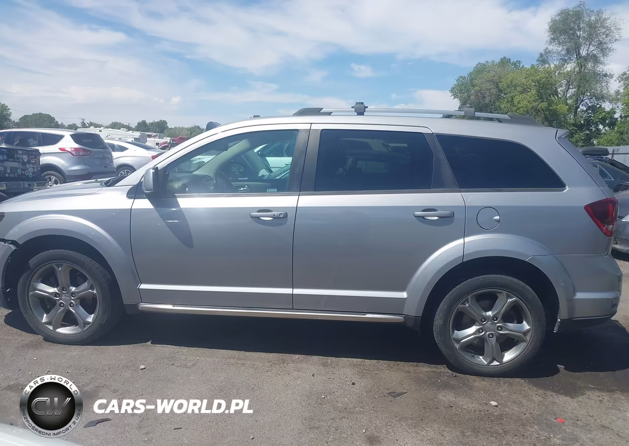 2016 Dodge Journey Crossroad Plus VIN:3C4PDDGG3GT163638 - 14
