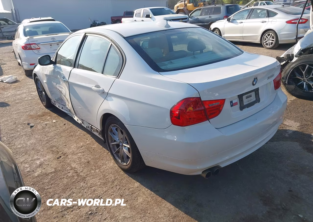 2010 BMW 328I VIN:WBAPH7C55AA800048 - 3