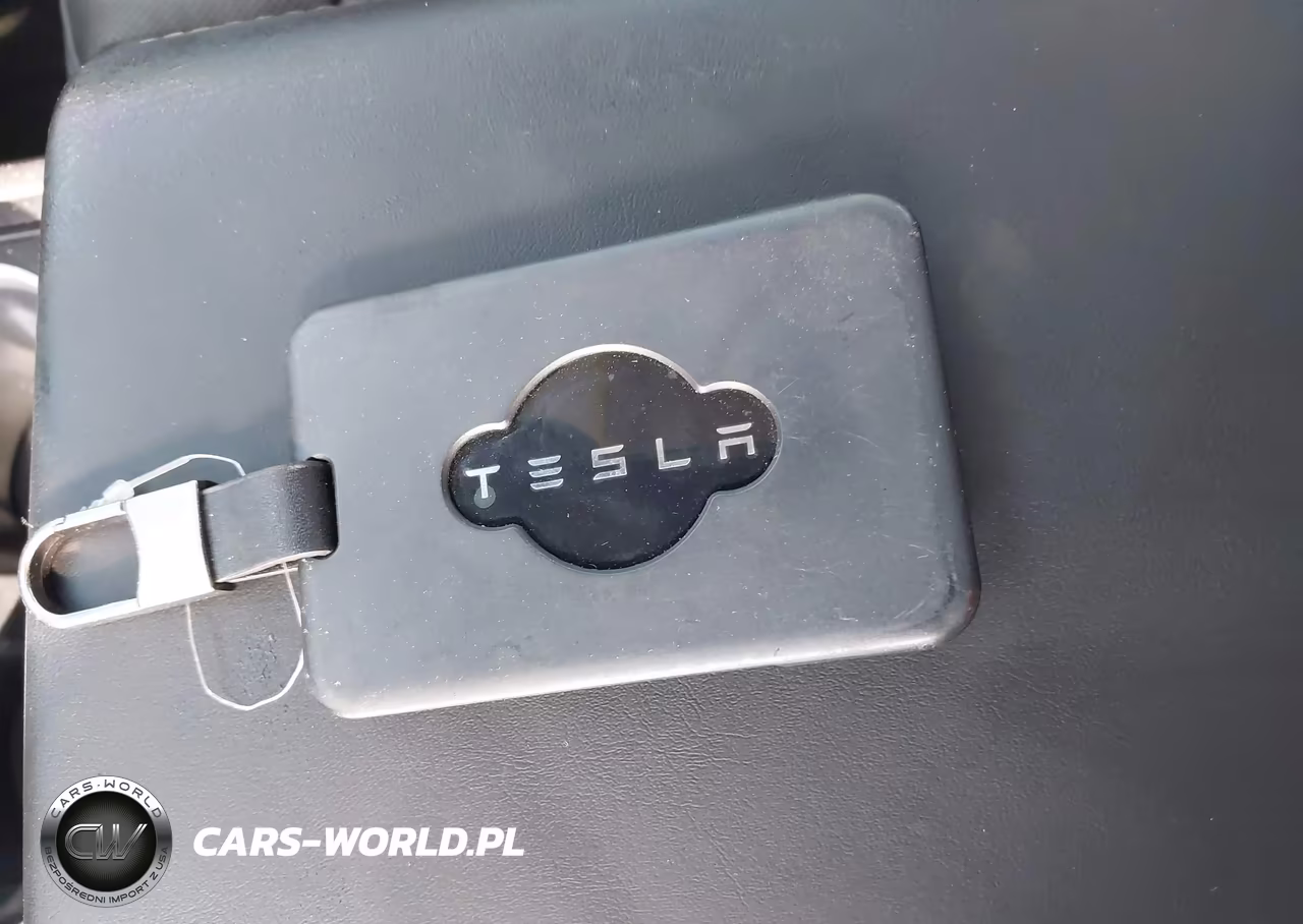 2026 Tesla Model Y All-Wheel Drive-Long Range Launch Series-Premium All-Wheel Drive VIN:7SAYGDEE4TF398168 - 11