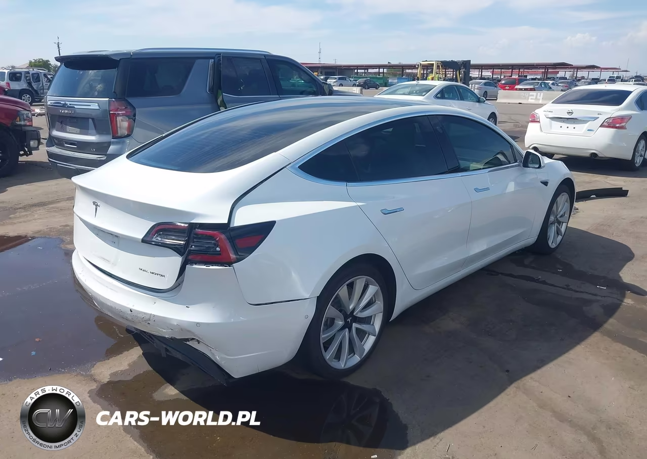 2019 Tesla Model 3 Long Range-Performance VIN:5YJ3E1EBXKF494757 - 4
