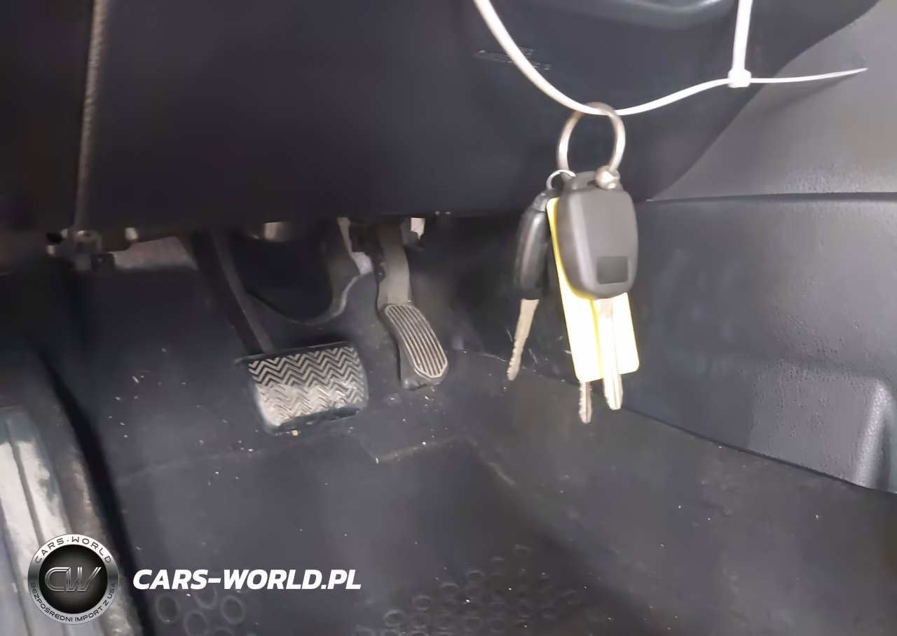 2015 Toyota Corolla S Plus VIN:2T1BURHE1FC413321 - 11