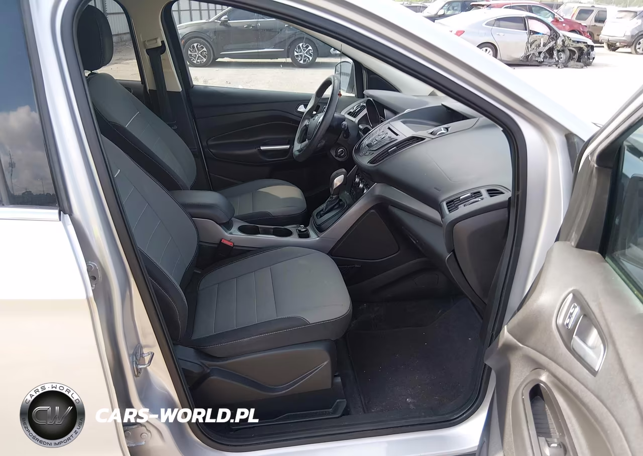 2015 Ford Escape Se VIN:1FMCU0GX6FUB12304 - 5
