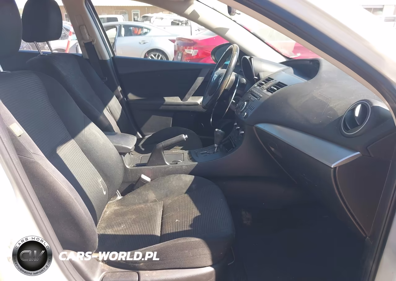 2012 Mazda Mazda3 I Touring VIN:JM1BL1V73C1562193 - 5