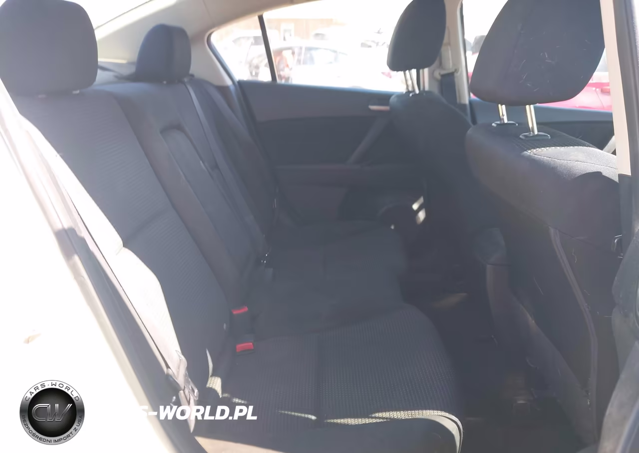 2012 Mazda Mazda3 I Touring VIN:JM1BL1V73C1562193 - 8