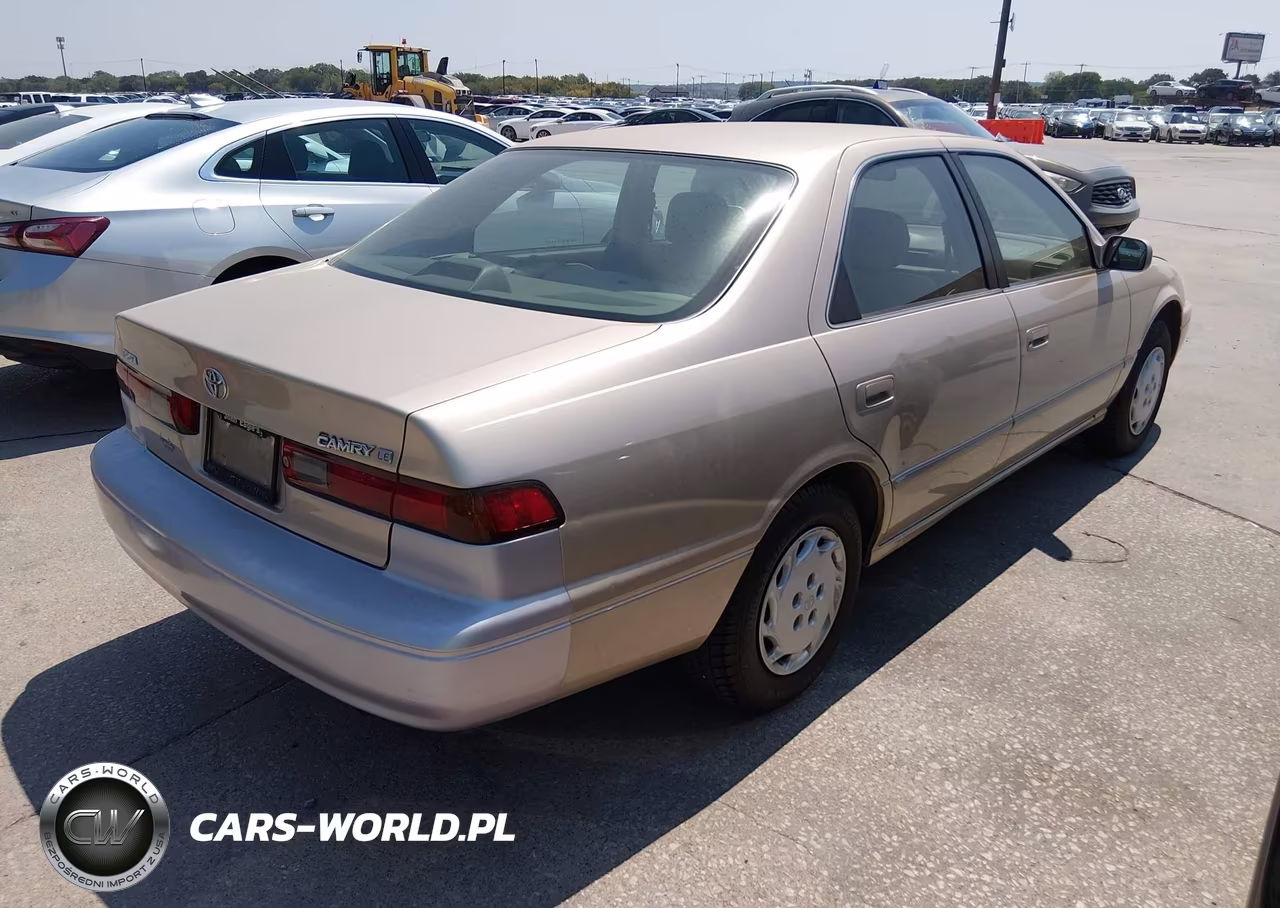 1998 Toyota Camry Le VIN:JT2BG22K2W0196961 - 4