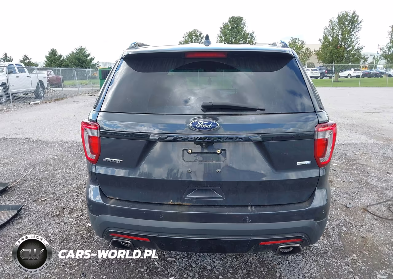 2017 Ford Explorer Sport VIN:1FM5K8GT5HGA92557 - 16