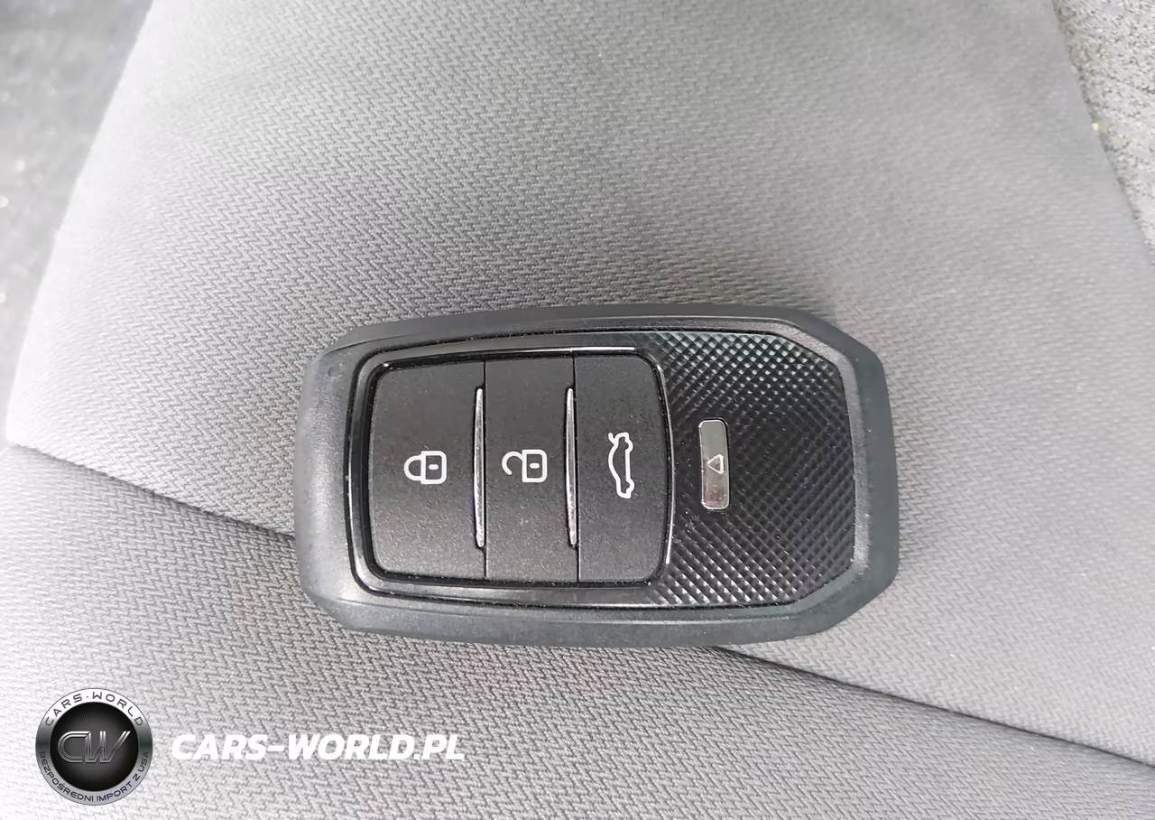 2021 Toyota Camry Le VIN:4T1R11AK4MU463862 - 11