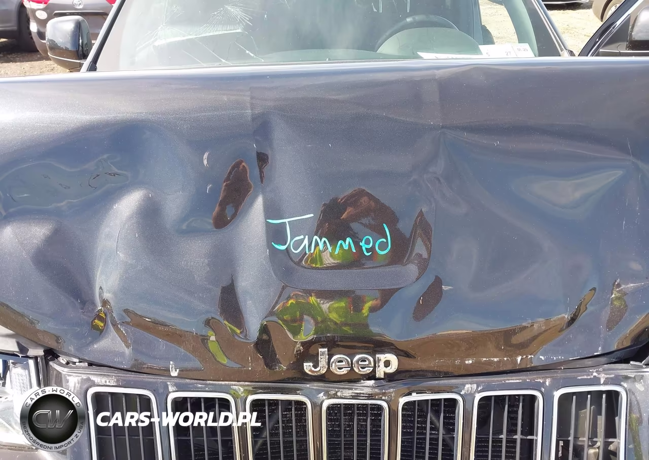 2015 Jeep Grand Cherokee Laredo VIN:1C4RJFAG6FC129466 - 10