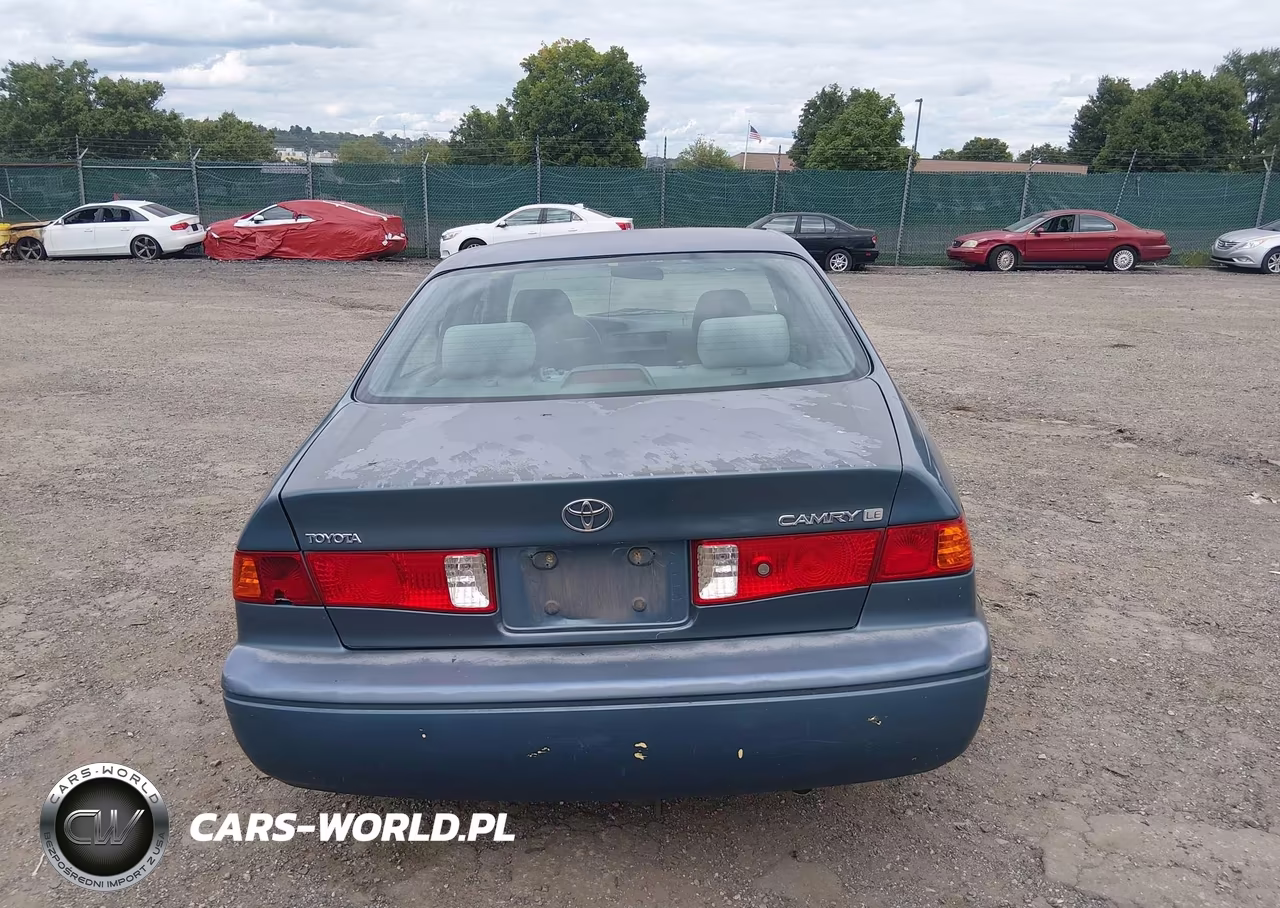 2000 Toyota Camry Le VIN:4T1BG22K6YU969316 - 16