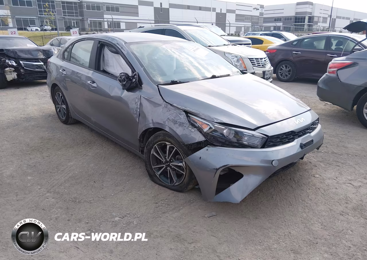 2022 Kia Forte Lxs