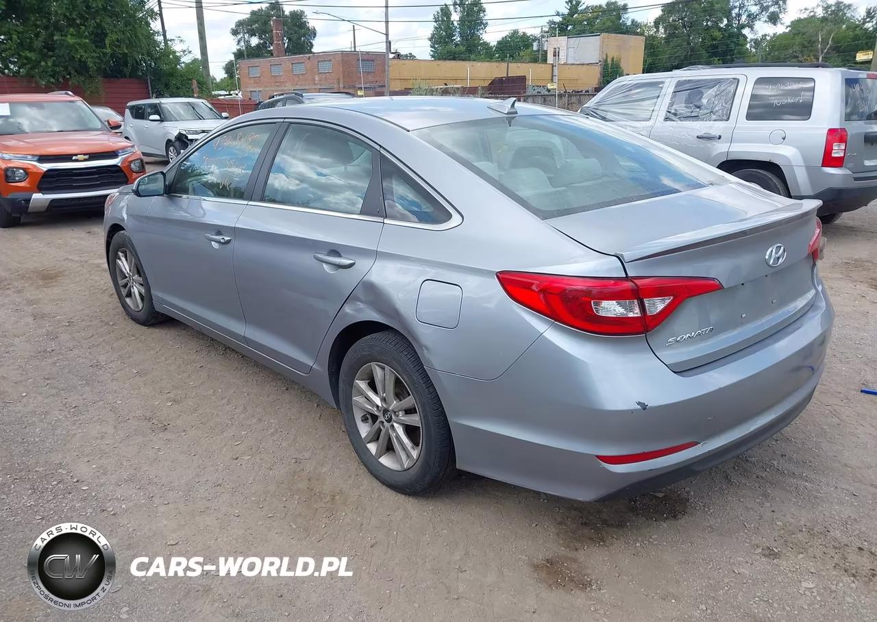 2015 Hyundai Sonata Se VIN:5NPE24AF6FH007587 - 3