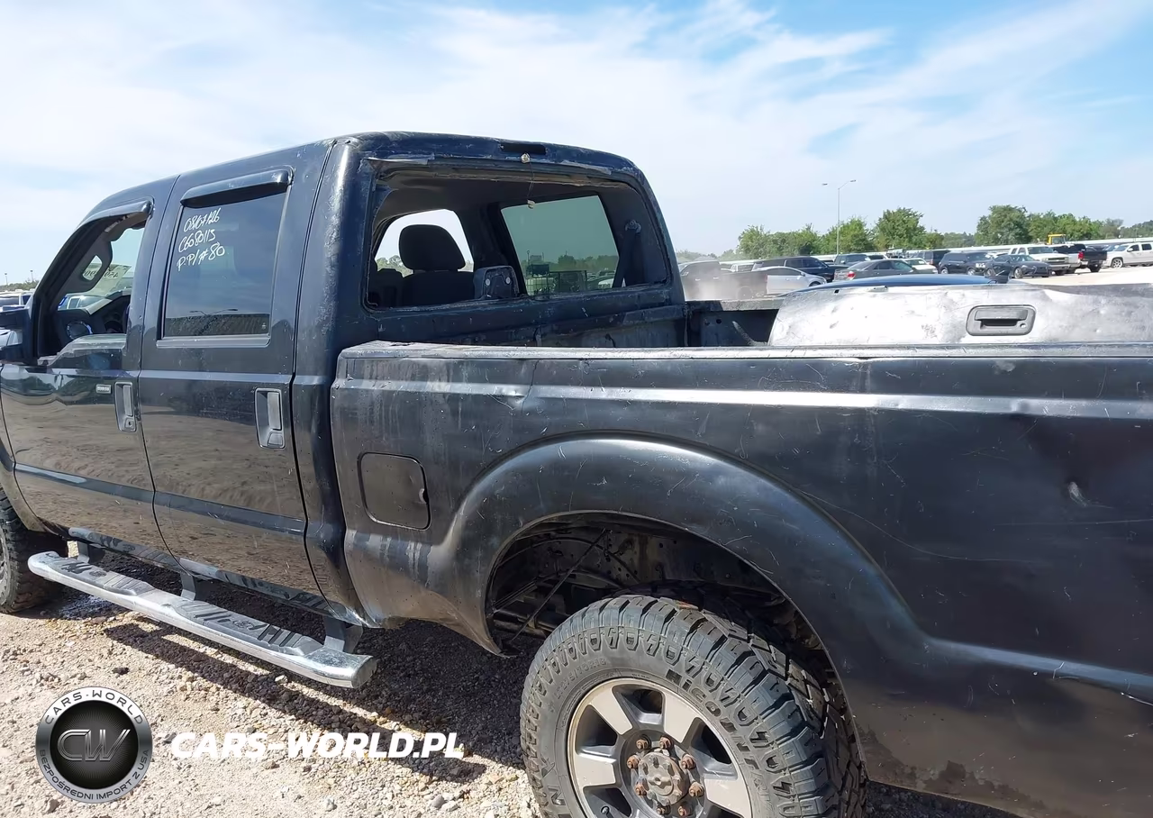 2011 Ford F-250 Xlt VIN:1FT7W2BT8BEC15356 - 14
