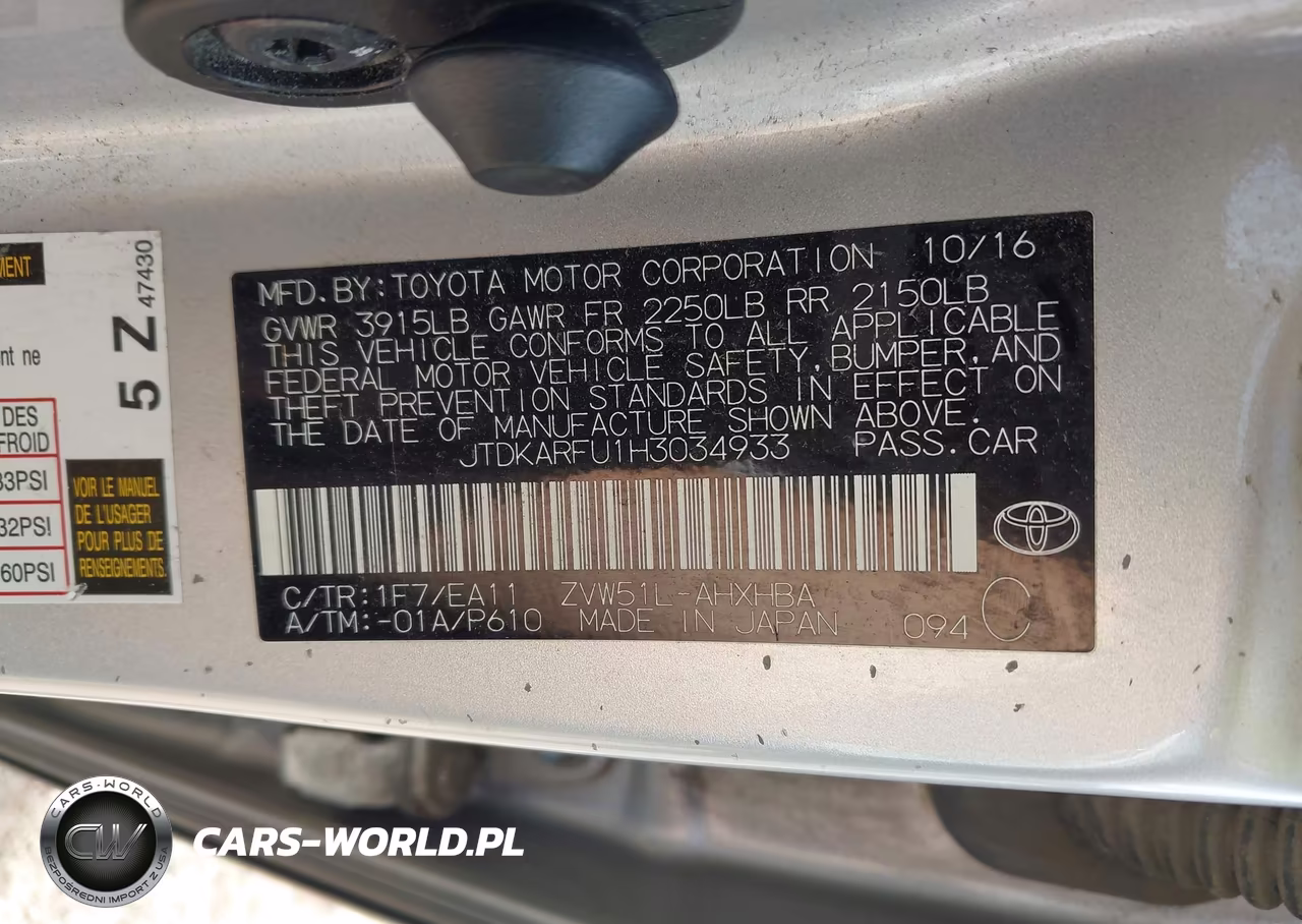 2017 Toyota Prius Three Touring VIN:JTDKARFU1H3034933 - 9