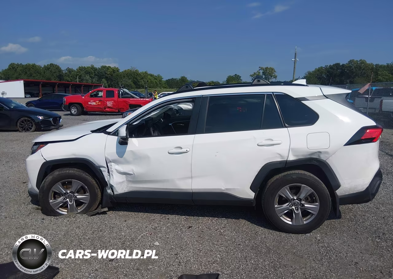 2022 Toyota Rav4 Xle VIN:2T3P1RFVXNC320417 - 14