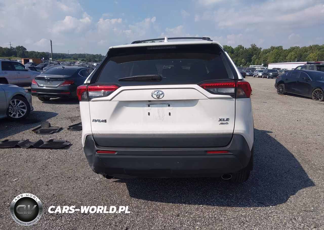 2022 Toyota Rav4 Xle VIN:2T3P1RFVXNC320417 - 16