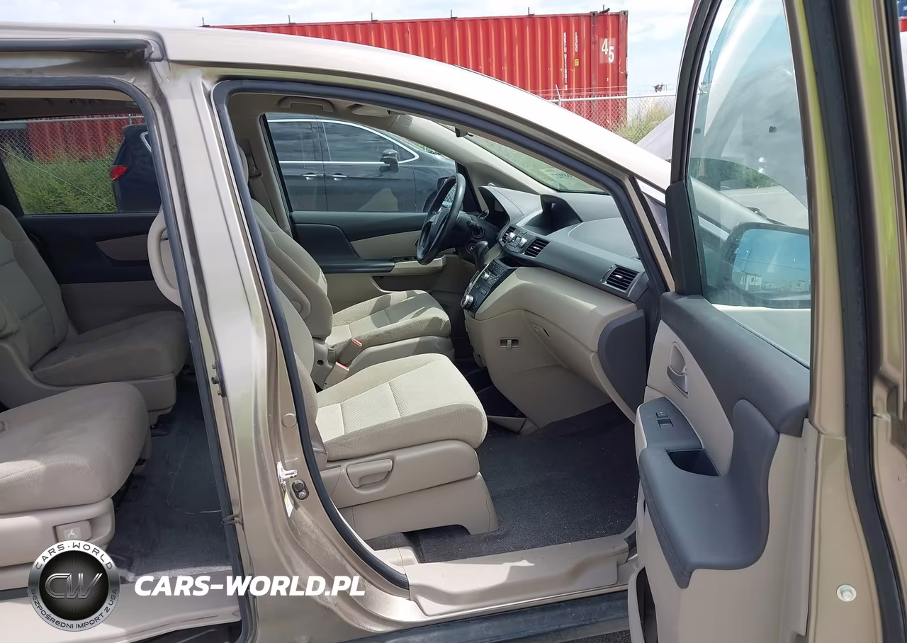 2011 Honda Odyssey Lx VIN:5FNRL5H27BB030456 - 5
