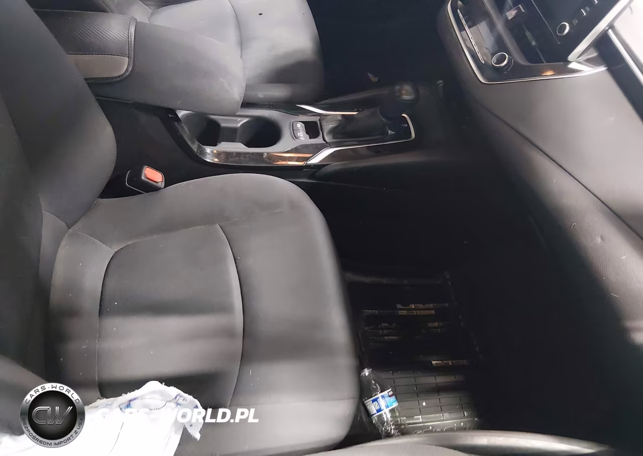 TOYOTA COROLLA LE VIN:5YFEPRAE9LP042810 - 5