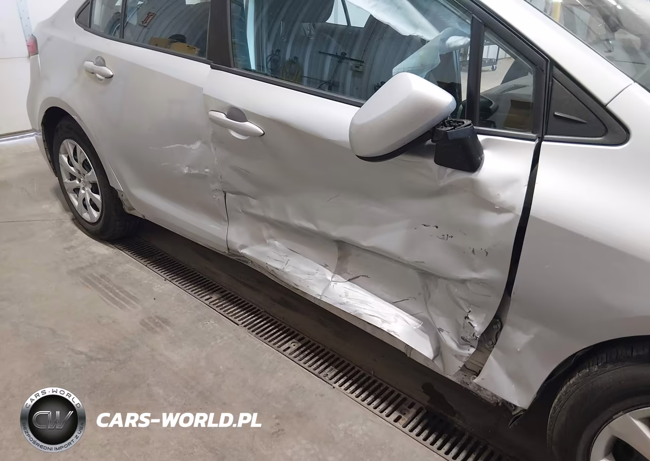 TOYOTA COROLLA LE VIN:5YFEPRAE9LP042810 - 6