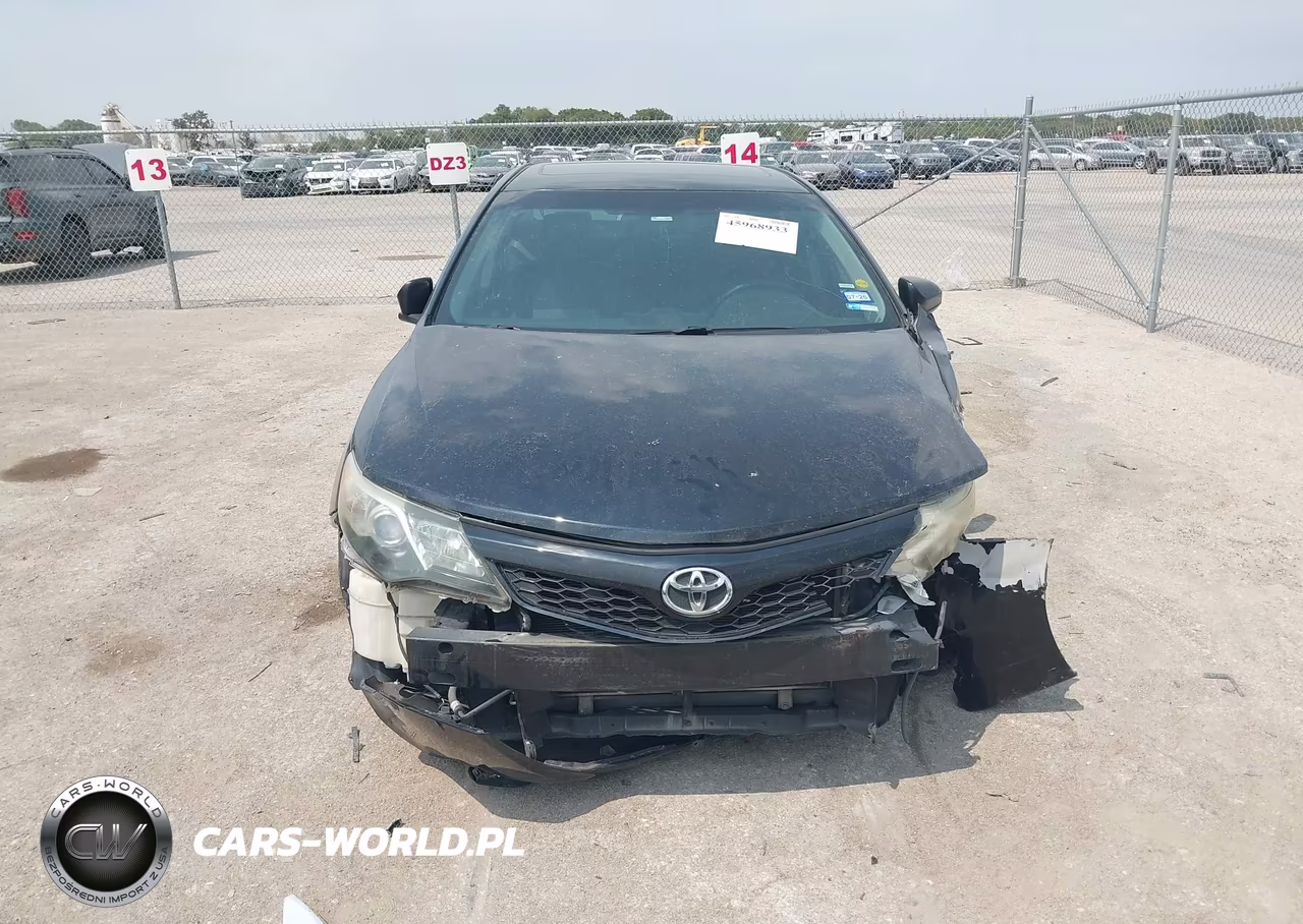 2012 Toyota Camry Se Limited Edition VIN:4T1BF1FK8CU199927 - 12