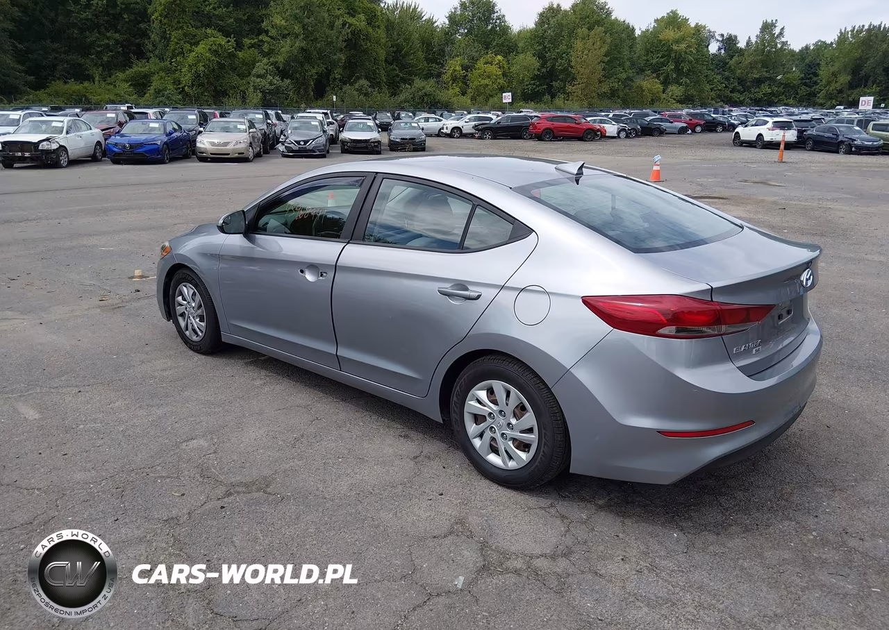 2017 Hyundai Elantra Se VIN:5NPD74LFXHH138955 - 3